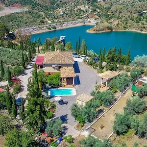 https://preciosa-casa-rural-a-un-paso-del-centro.1costadelsol.com